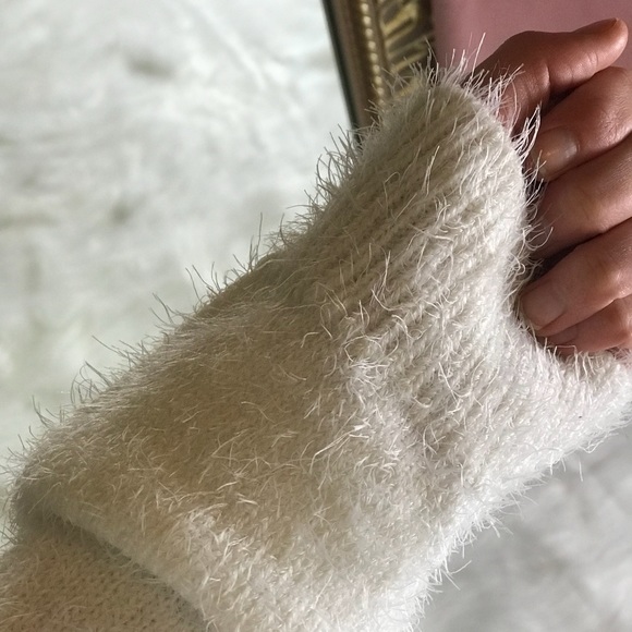 “BLAIR” Fuzzy Off Shoulder Choker Sweater - Picture 3 of 3